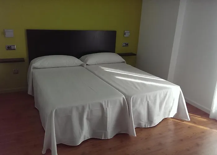 Nruta Ponferrada Gæstehus 2*